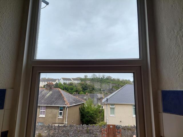 Ground Floor Flat, 35 Parkfield Road, Torquay TQ1 4AL