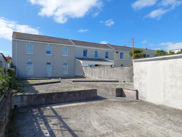 17 Marine Drive, Torpoint, Cornwall PL11 2EH