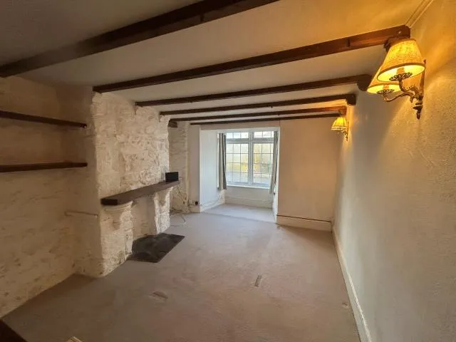 Clifton House, Trevenner Square, Marazion, Cornwall TR17 0BJ