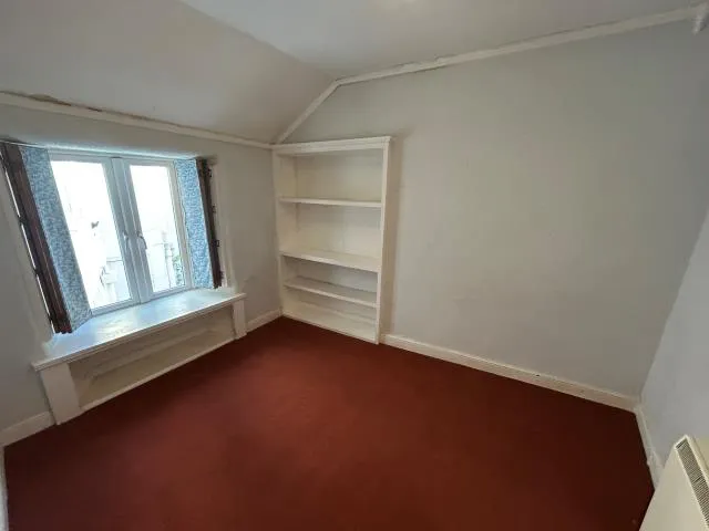 Clifton House, Trevenner Square, Marazion, Cornwall TR17 0BJ
