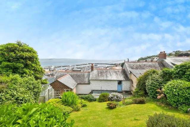 1 & 2, Mount View Terrace, Newlyn, Penzance, Cornwall TR18 5AX