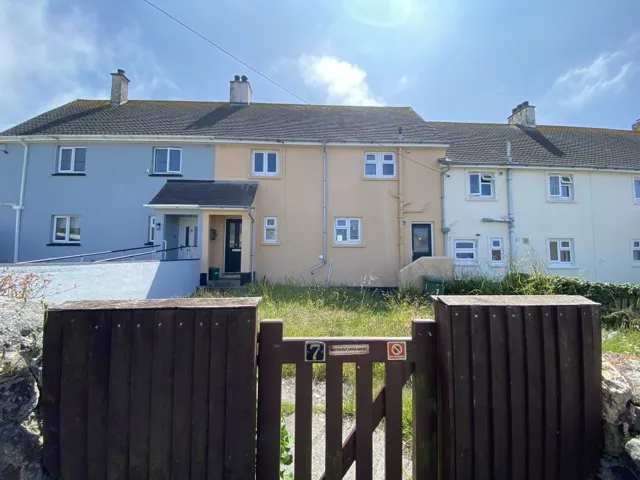 7 Boscaswell Estate, Pendeen, Penzance, Cornwall TR19 7EU