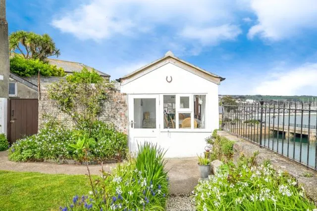 4 Abbey Street, Penzance, Cornwall TR18 2JZ