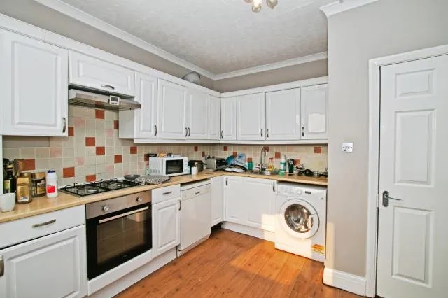 15b, Atlantic Road, Newquay, Cornwall TR7 1QJ