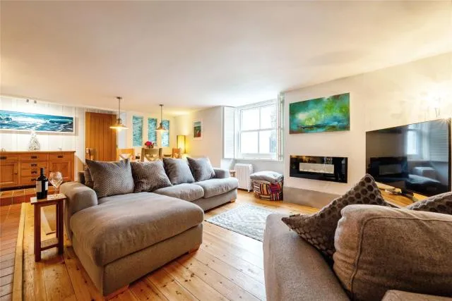 The Retreat, 30 Church Street, Padstow, Cornwall PL28 8BG