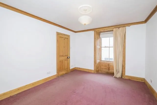 86 Fore Street, Newlyn, Penzance, Cornwall TR18 5JR