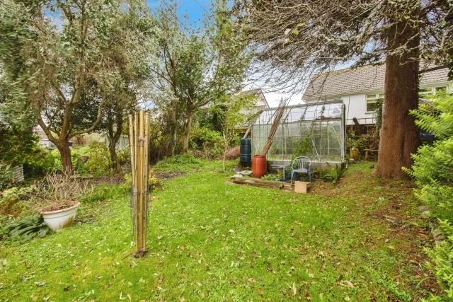 43 Boscoppa Road, St. Austell, Cornwall PL25 3DT