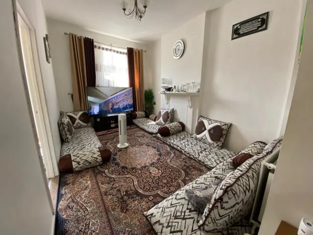 28 Percy Terrace, Plymouth PL4 7HG