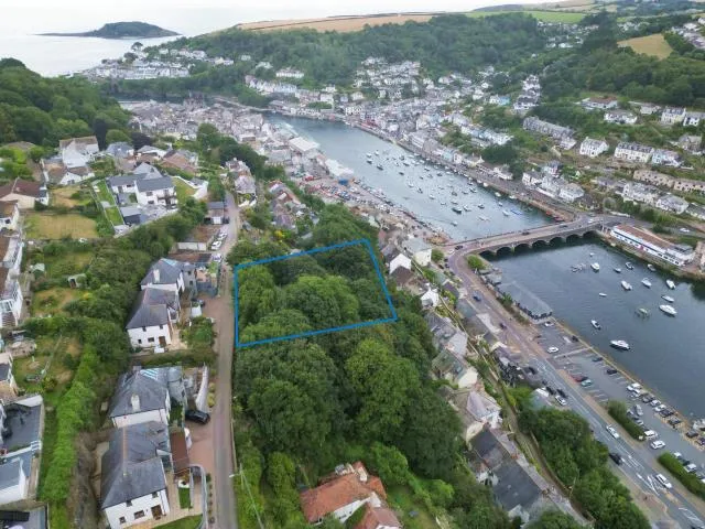 Land West Of Pendrim Road And North Of The Knoll, Looe, Cornwall PL13 1HX