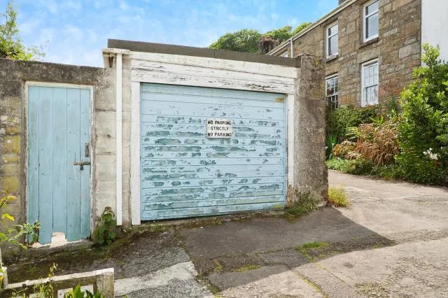 1 & 2, Mount View Terrace, Newlyn, Penzance, Cornwall TR18 5AX