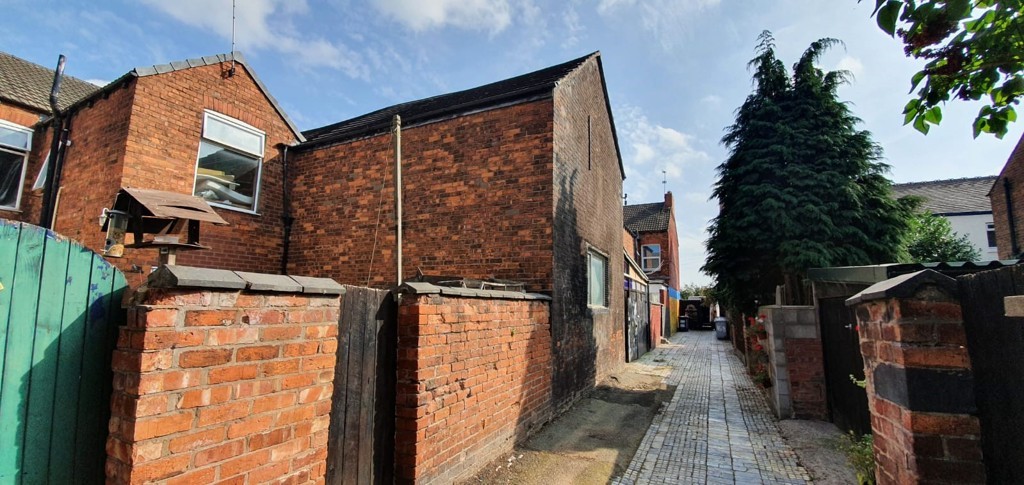 52a Stalbridge Road, Crewe, Cheshire CW2 7LP