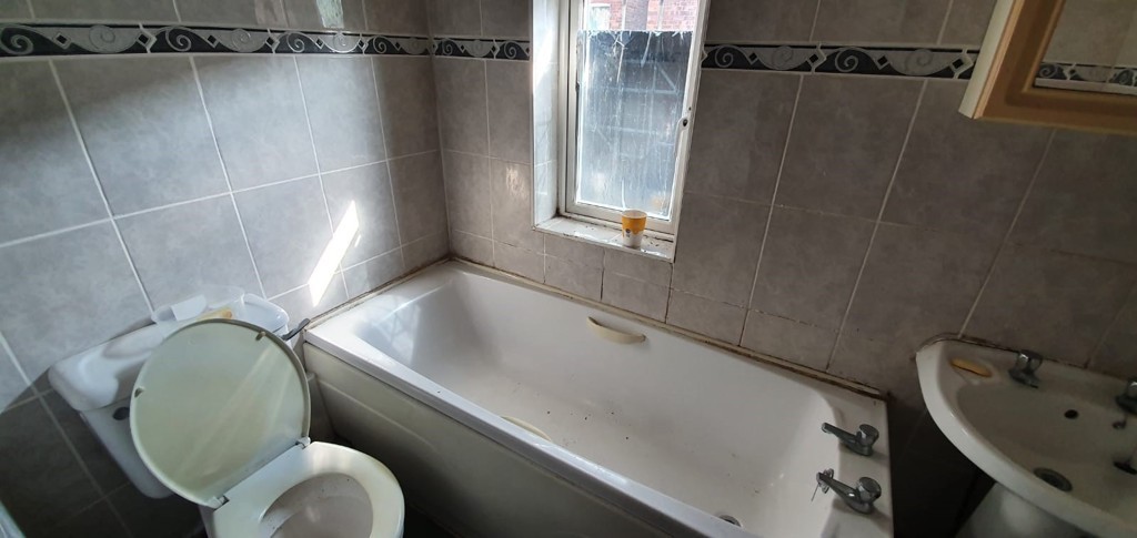 52a Stalbridge Road, Crewe, Cheshire CW2 7LP
