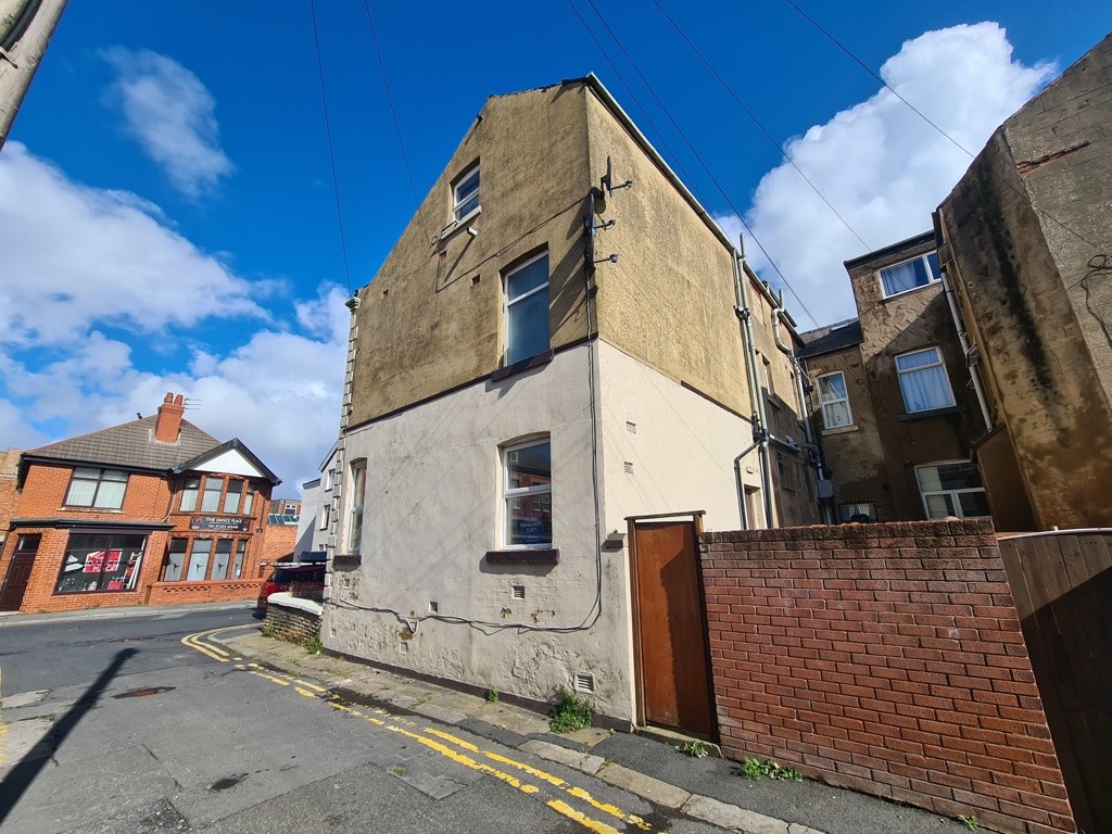 23 Rawcliffe Street, Blackpool, Lancashire FY4 1BY