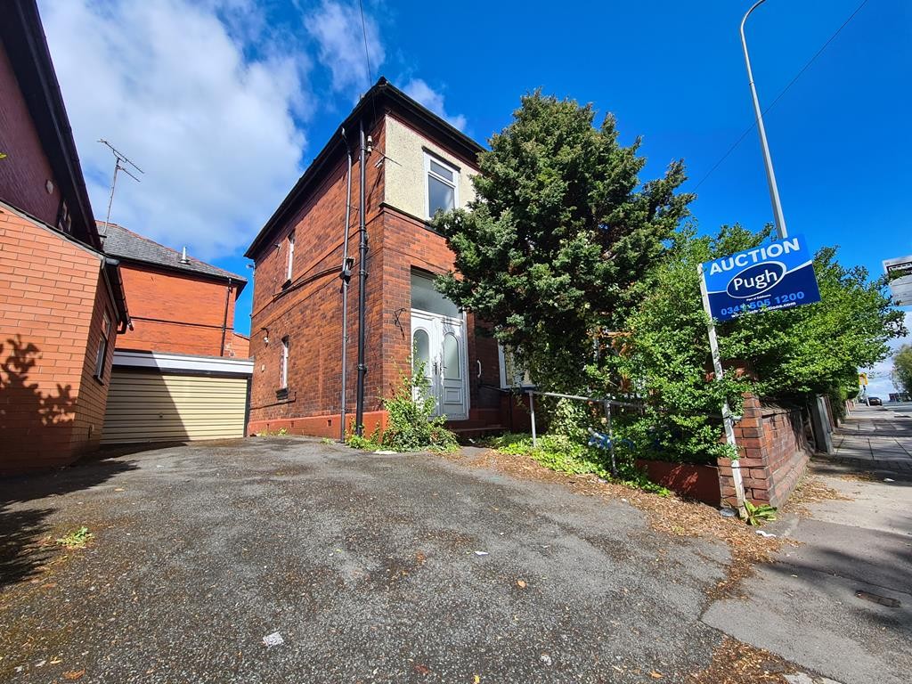 204 Bradford Road, Bolton, Lancashire BL3 2HS