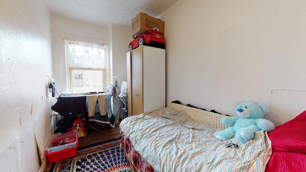 25 Luton Street, Bolton, Lancashire BL3 2QU
