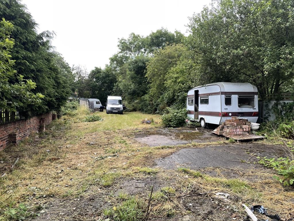 Land to the rear of 206A Derby Road, Chesterfield, Derbyshire, S40 2EP