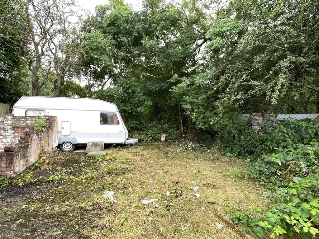 Land to the rear of 206A Derby Road, Chesterfield, Derbyshire, S40 2EP