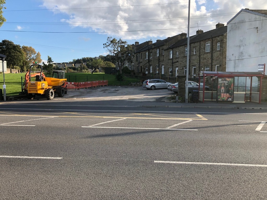 Land At 350 Wakefield Road, Huddersfield, West Yorkshire HD5 8DJ