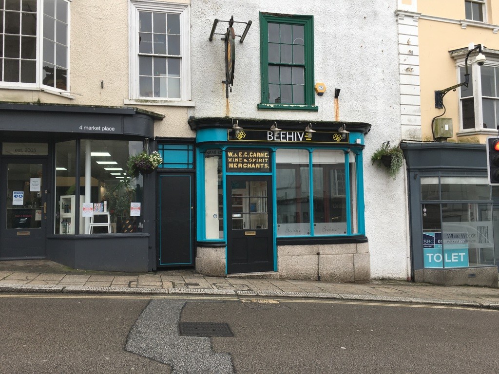 The Beehive Public House, 6 Coinagehall Street, Helston, Cornwall TR13 8EB