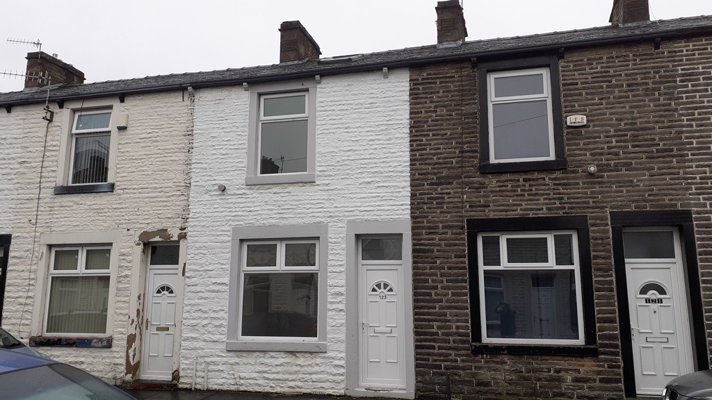 123 Waterbarn Street, Burnley, Lancashire BB10 1SD