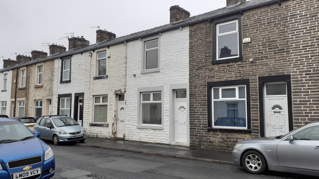 123 Waterbarn Street, Burnley, Lancashire BB10 1SD