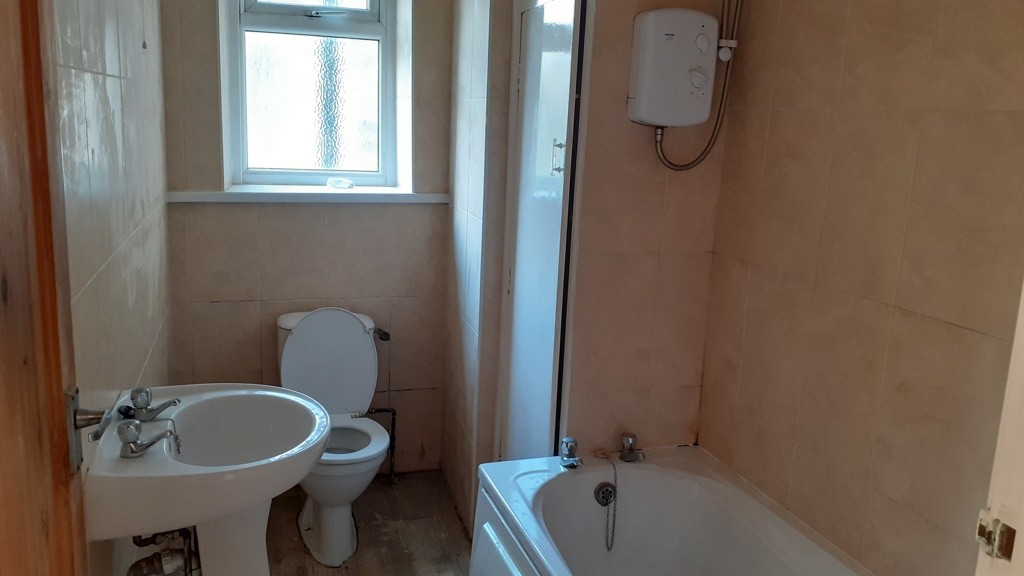 488 Thornton Road, Bradford, West Yorkshire BD13 3JD