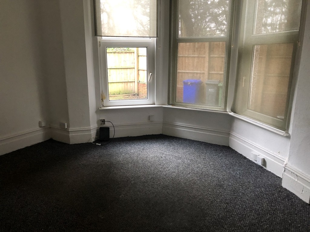 Flats 1 - 6, 52 Ash Tree Road, Manchester, Greater Manchester M8 5SA