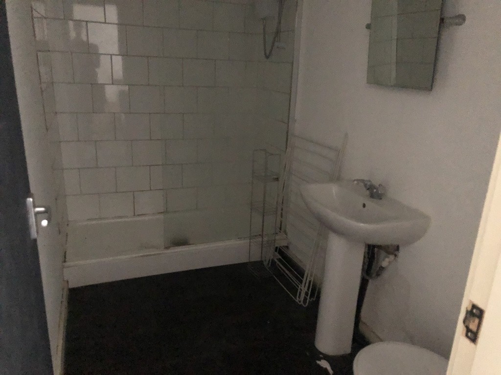 Flats 1 - 6, 52 Ash Tree Road, Manchester, Greater Manchester M8 5SA