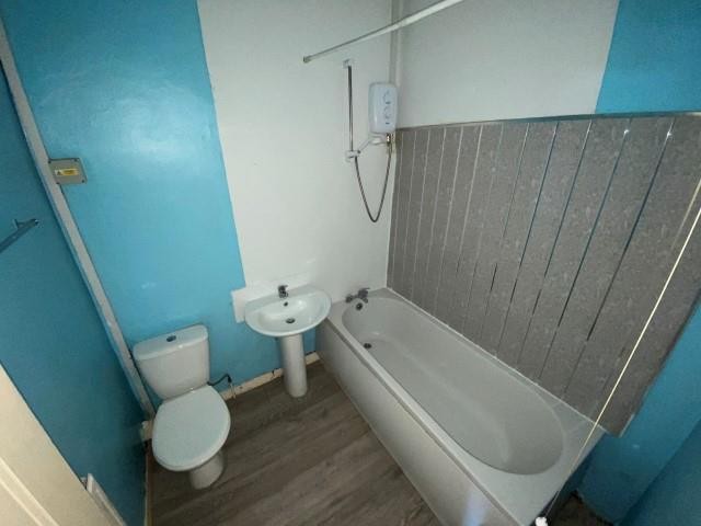 Flat 3, 297 Anlaby Road, Hull, East Riding Of Yorkshire HU3 2SB
