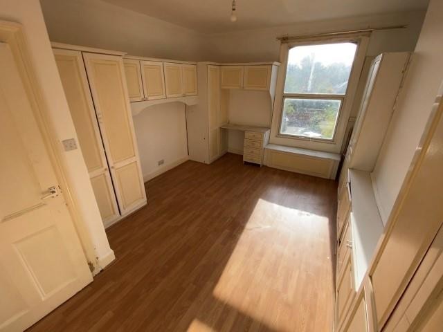 Flat 3, 297 Anlaby Road, Hull, East Riding Of Yorkshire HU3 2SB
