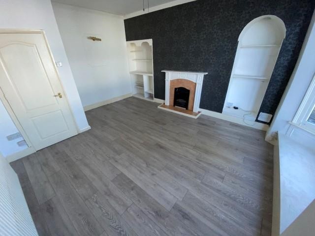 Flat 3, 297 Anlaby Road, Hull, East Riding Of Yorkshire HU3 2SB