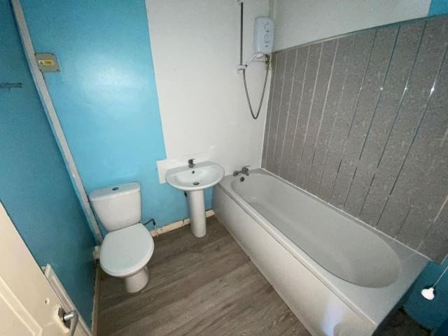 Flat 3, 297 Anlaby Road, Hull, East Riding Of Yorkshire HU3 2SB