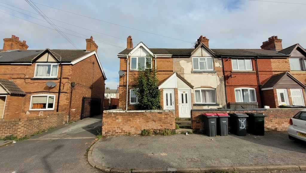 34 Leicester Road, Sheffield, South Yorkshire S25 2PX