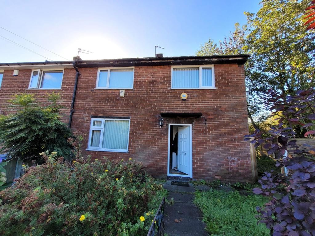 2 Duxbury Drive, Bury, Lancashire, BL9 7NE