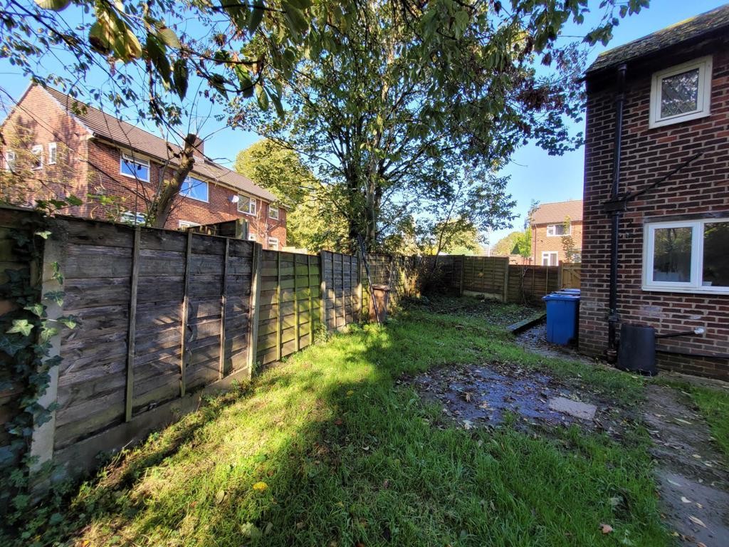 2 Duxbury Drive, Bury, Lancashire, BL9 7NE