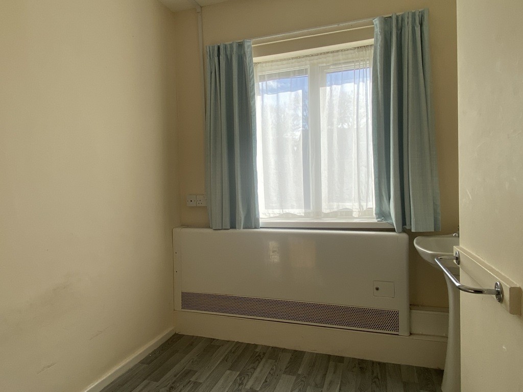 51 Old Park Road, Bradford, West Yorkshire, BD10 9BG