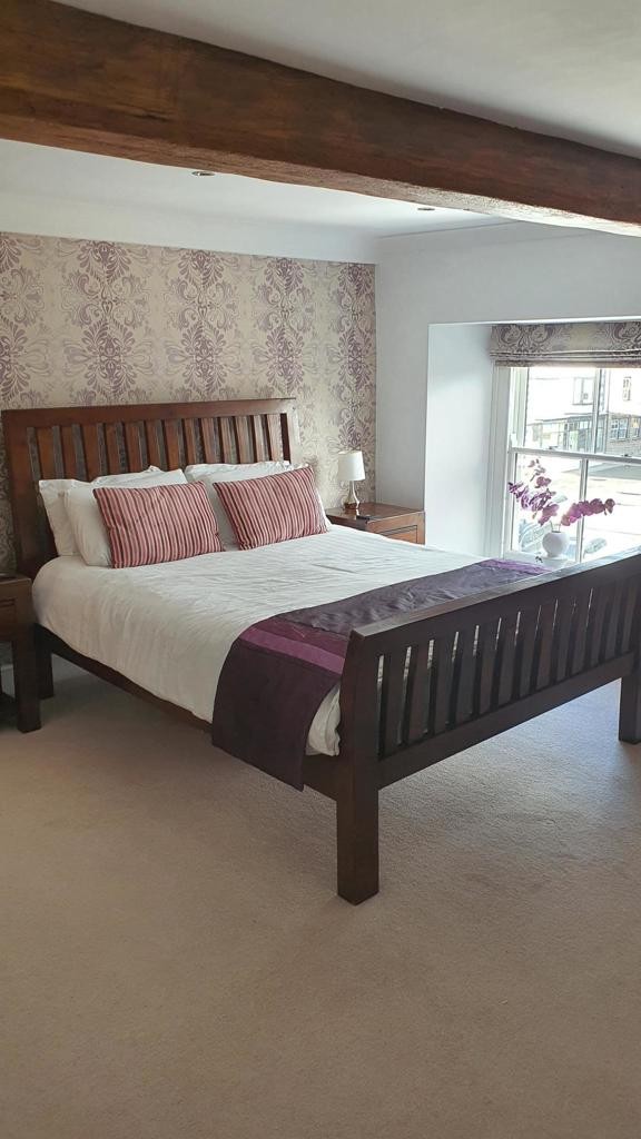 The Pennine Hotel, Market Square, Kirkby Stephen, Cumbria, CA17 4QT