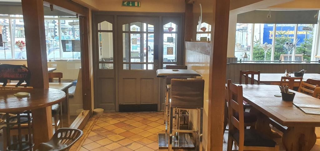 The Pennine Hotel, Market Square, Kirkby Stephen, Cumbria, CA17 4QT