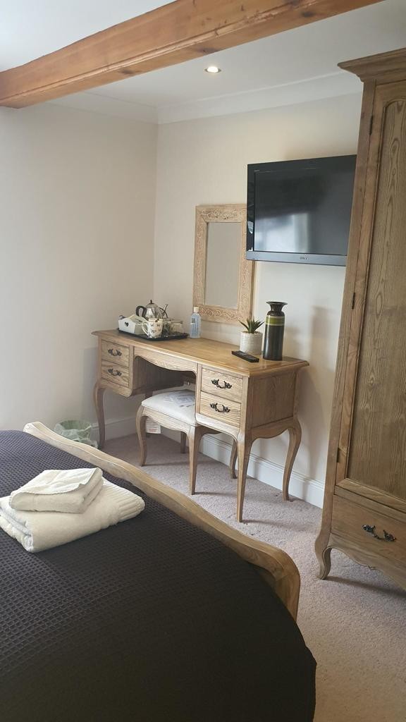 The Pennine Hotel, Market Square, Kirkby Stephen, Cumbria, CA17 4QT