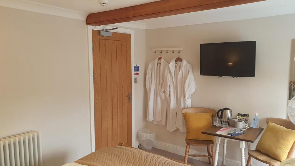 The Pennine Hotel, Market Square, Kirkby Stephen, Cumbria, CA17 4QT