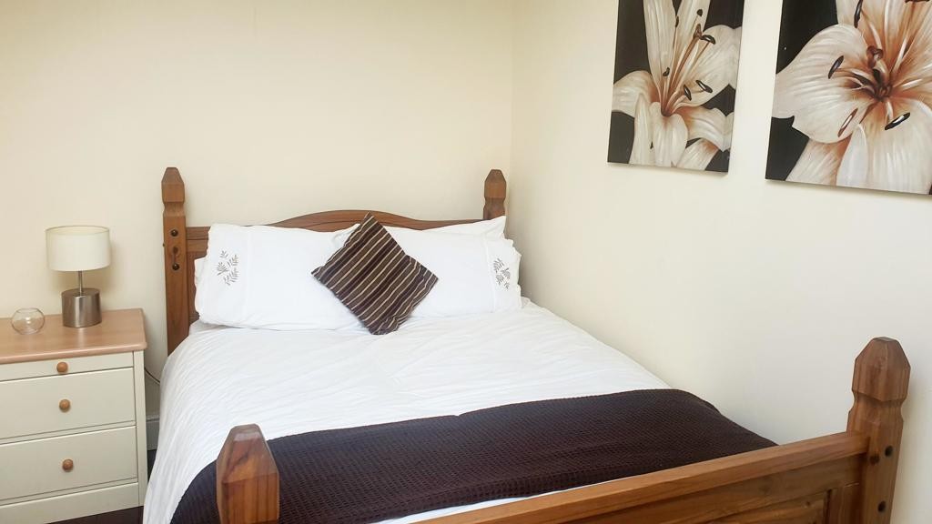 The Pennine Hotel, Market Square, Kirkby Stephen, Cumbria, CA17 4QT