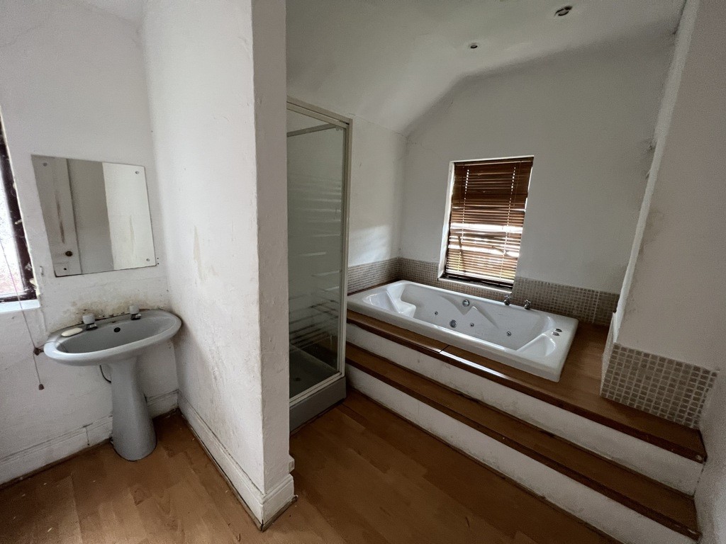36 Earlesmere Avenue, Balby, Doncaster, South Yorkshire, DN4 0QE