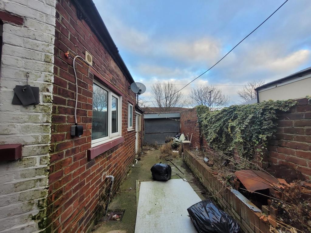 33 Francis Street, Sunderland, Tyne And Wear, SR6 9RQ