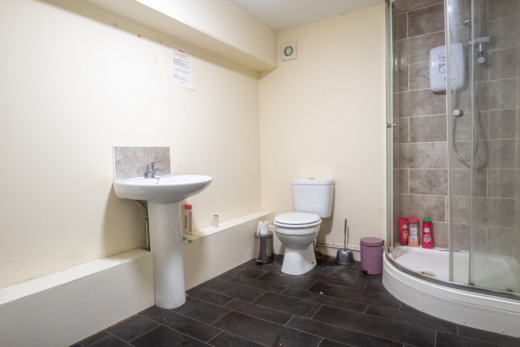 39a & 39b Lord Street, Grimsby, Lincolnshire, DN31 2ND