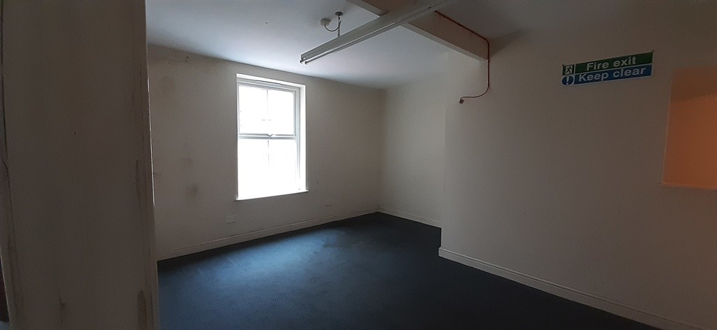 Freehold Premises , 67 67A & 69  Allen Street, & FH To 28-30 & 32 Cross Smithfield & 65 Allen St., Sheffield, S3 7AW