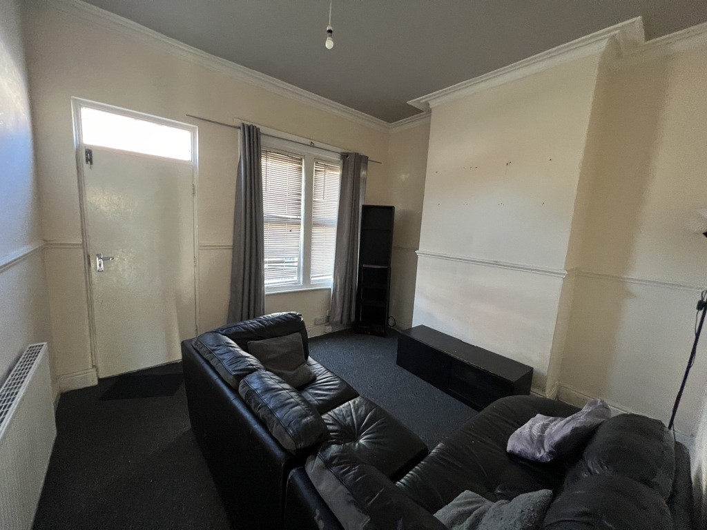 90 Woodseats Road, Sheffield, South Yorkshire, S8 0PJ