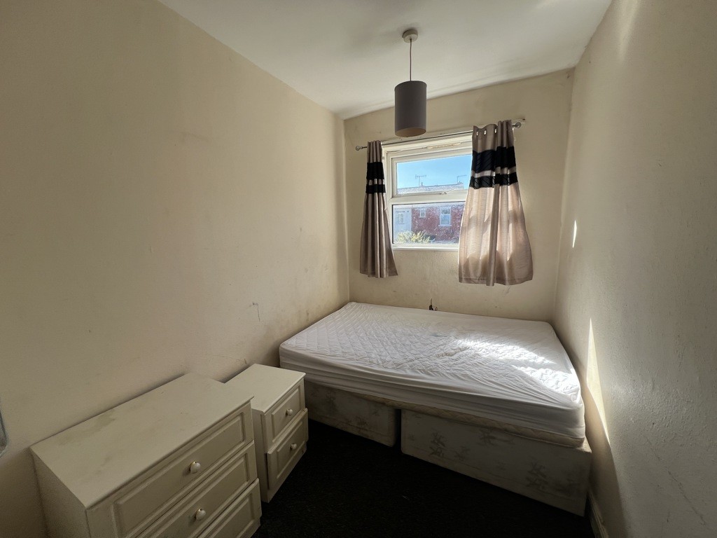 90 Woodseats Road, Sheffield, South Yorkshire, S8 0PJ