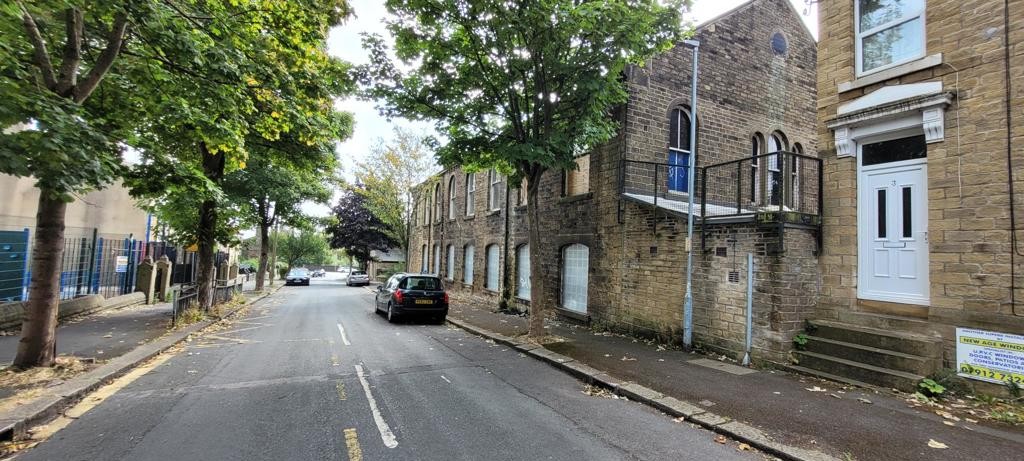 Former Paddock Youth Centre, Beech Street, Huddersfield, West Yorkshire, HD1 4JN