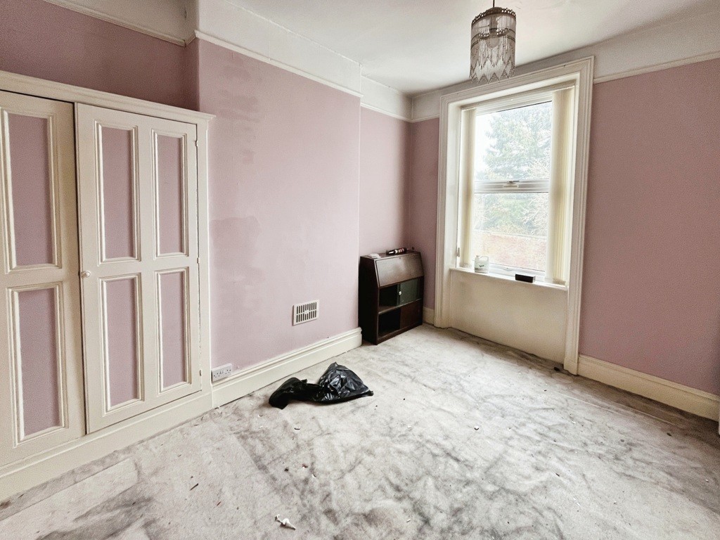 237 Manchester Road, Bury, Lancashire, BL9 9HJ