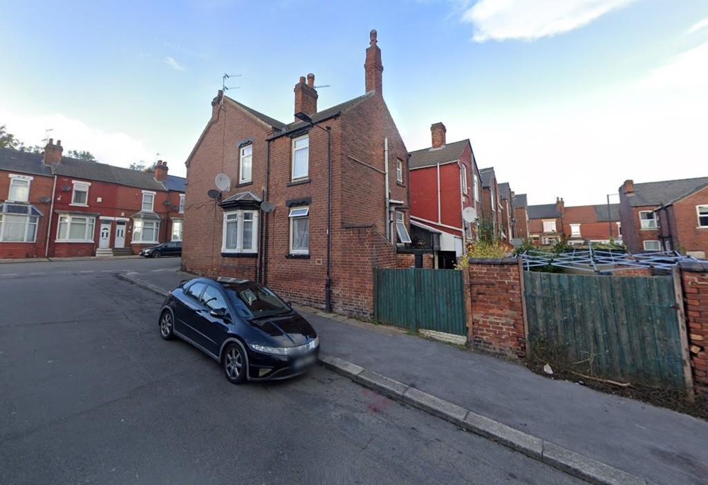 15 ,15A & 15B Lister Avenue, Doncaster, South Yorkshire, DN4 8AS